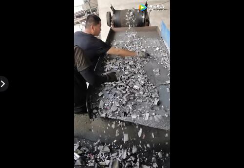 废铝柠檬视频网站处理废铝铝合金物出料效果视频