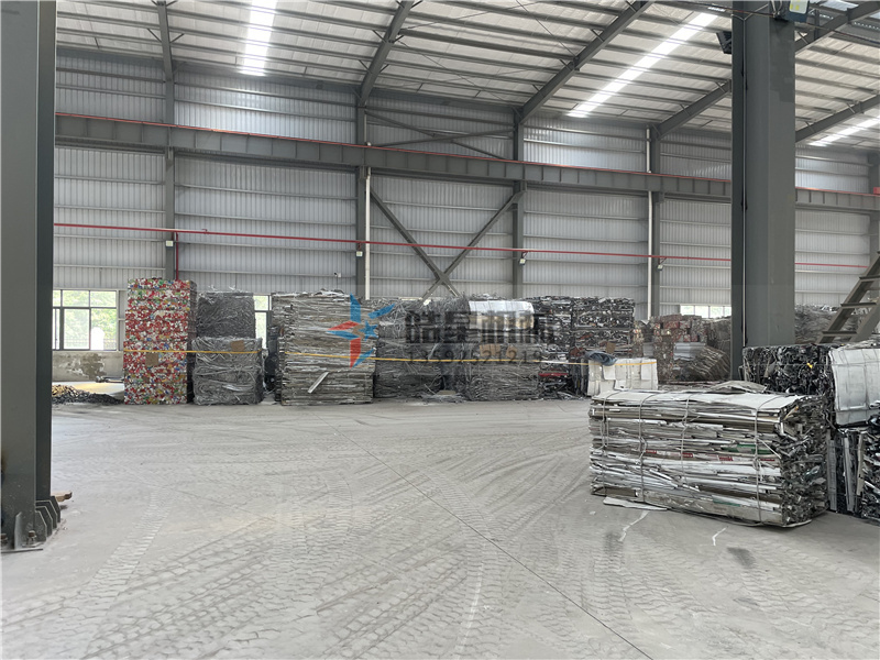 铝合金加工有几种规格？铝合金柠檬黄色视频网站加工都需要哪些设备？